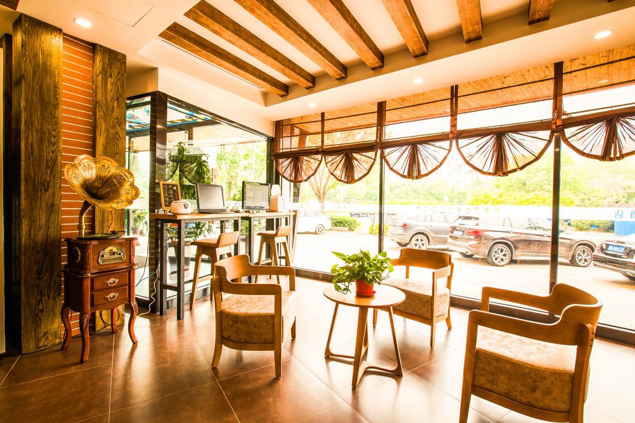 Nostalgia Hotel Near Tianjin Polar Ocean Word- Tianjin Fonte Joy World, 10 Minutes Drive Away From Tianjin Tanggu High-Speed Railway Station, Free Ice-Cream, Mineral Water, Snacks And Laundry Service, English Communication Well Esterno foto