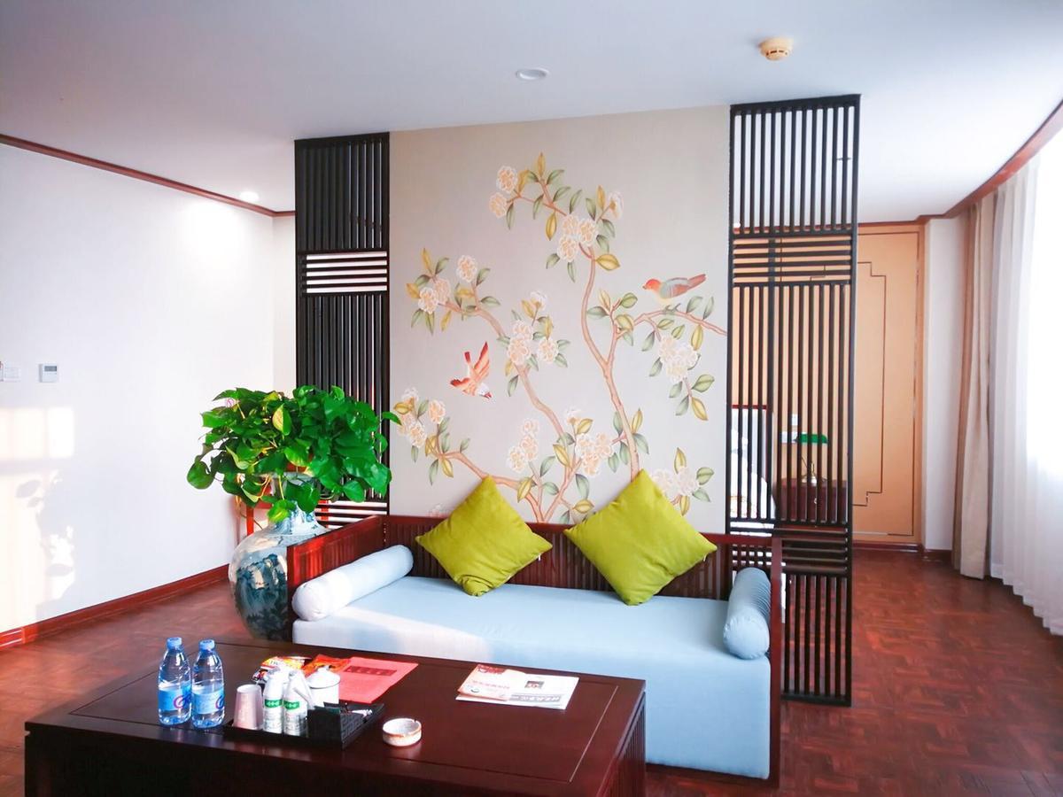 Nostalgia Hotel Near Tianjin Polar Ocean Word- Tianjin Fonte Joy World, 10 Minutes Drive Away From Tianjin Tanggu High-Speed Railway Station, Free Ice-Cream, Mineral Water, Snacks And Laundry Service, English Communication Well Esterno foto