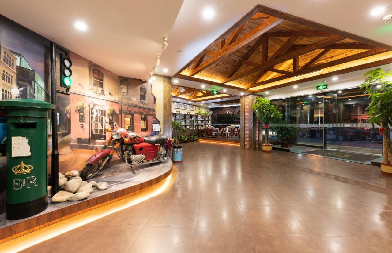 Nostalgia Hotel Near Tianjin Polar Ocean Word- Tianjin Fonte Joy World, 10 Minutes Drive Away From Tianjin Tanggu High-Speed Railway Station, Free Ice-Cream, Mineral Water, Snacks And Laundry Service, English Communication Well Esterno foto